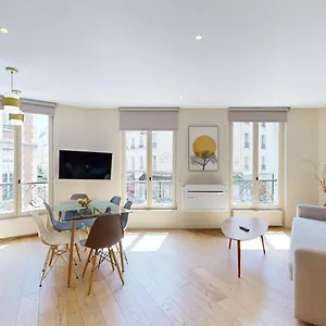 179 Mayou - Superbe A Apartment