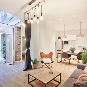 Hr Quai Augustins - Notre Dame Apartment
